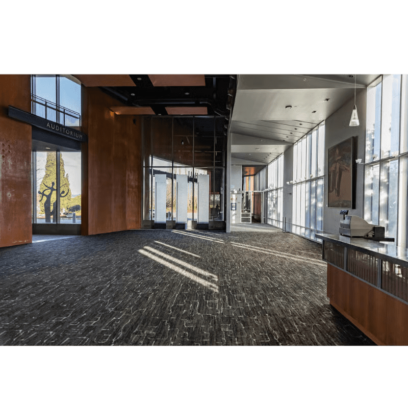 Carousel Image 2 (min 800x800px, max 1500x1500px)