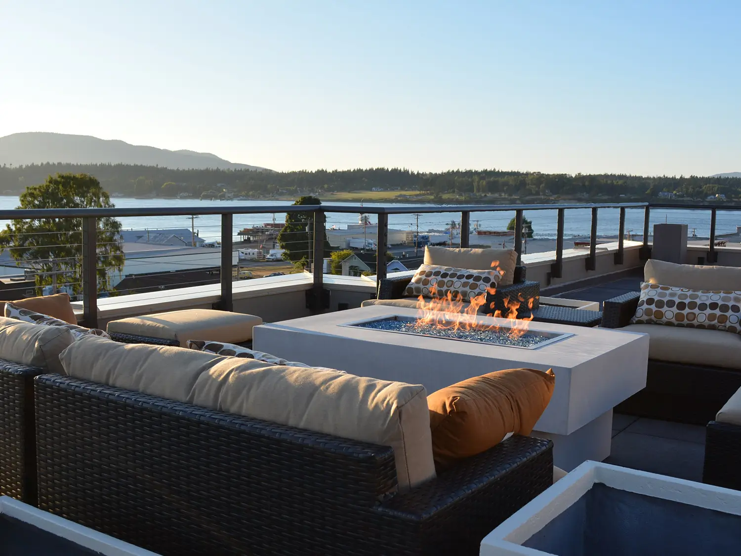 Skagit Tourism Bureau 12 Rooftop Patio
