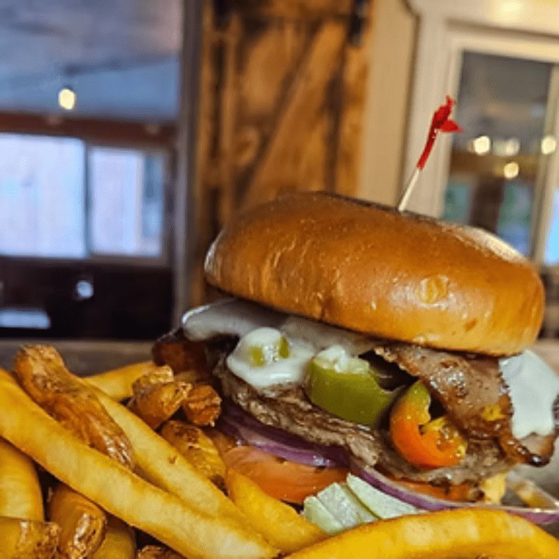 Birdsview Diner Image