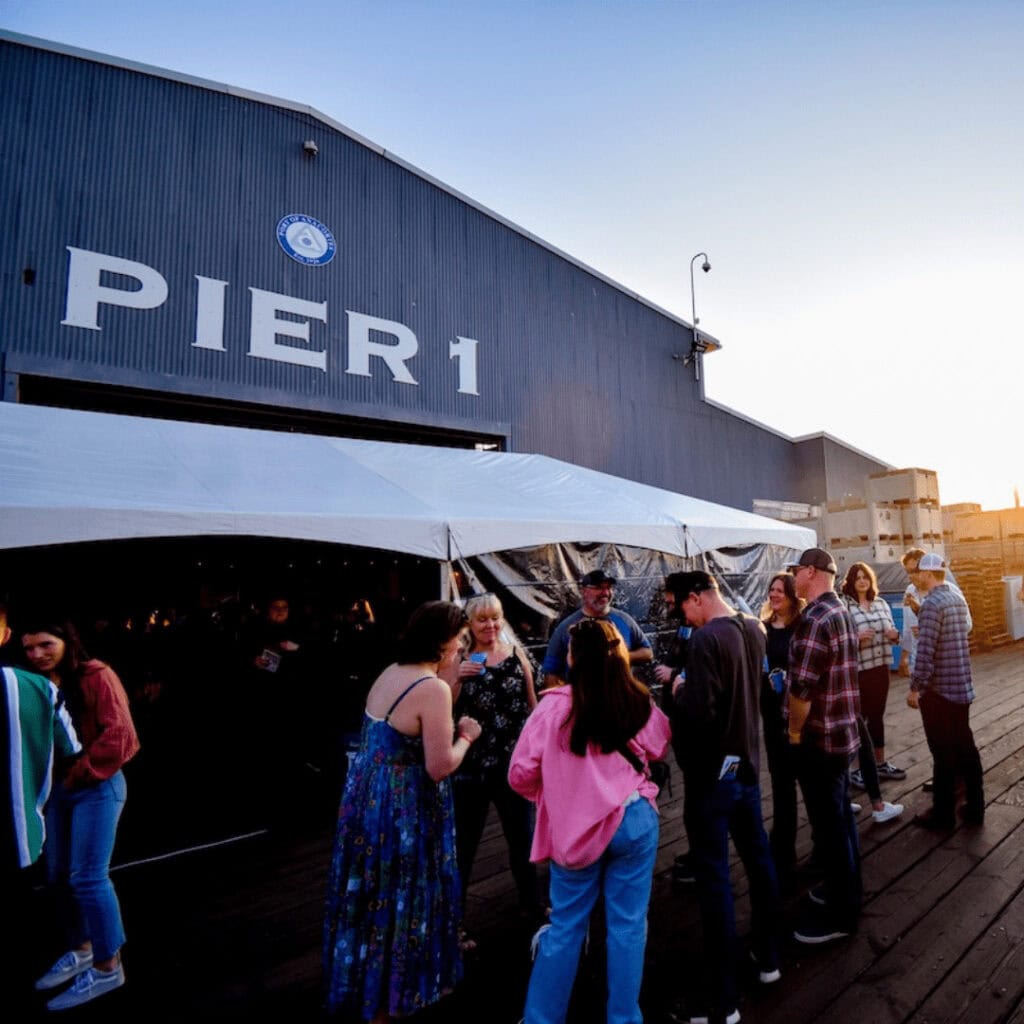 Anacortes Bier on the Pier Image