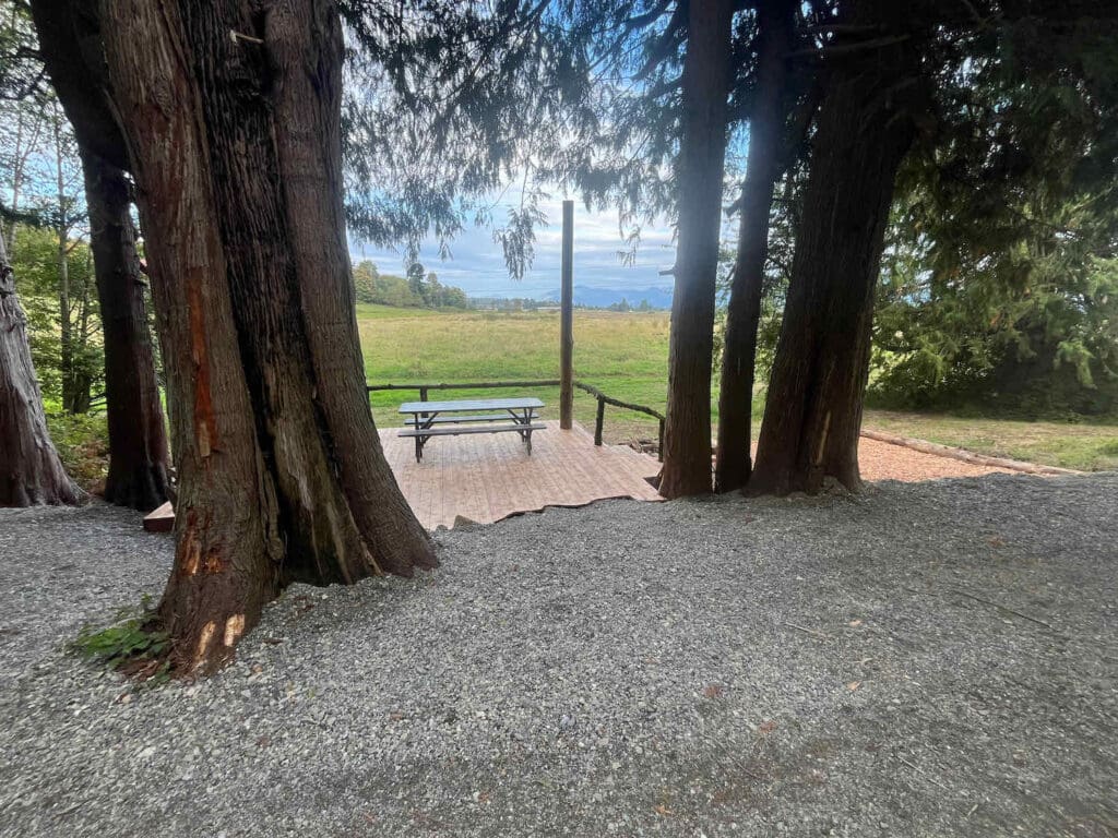 Carousel Image 2 (min 800x800px, max 1500x1500px)