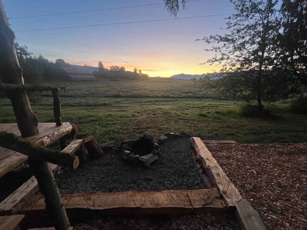 Carousel Image 5 (min 800x800px, max 1500x1500px)