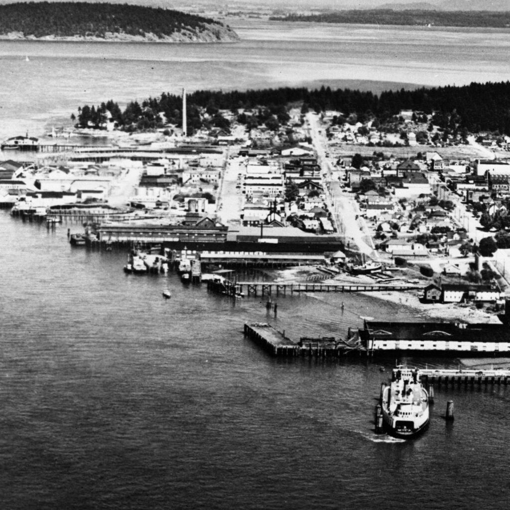 Island Adventures Historical Cruise Image