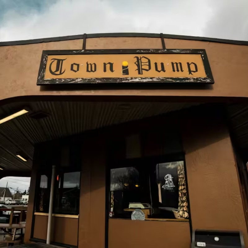 The Town Pump Image